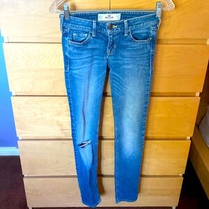 Hollister skinny jeans
